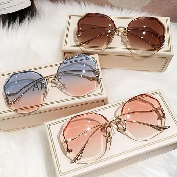 Accessories - 3 pairs fashion sunglasses